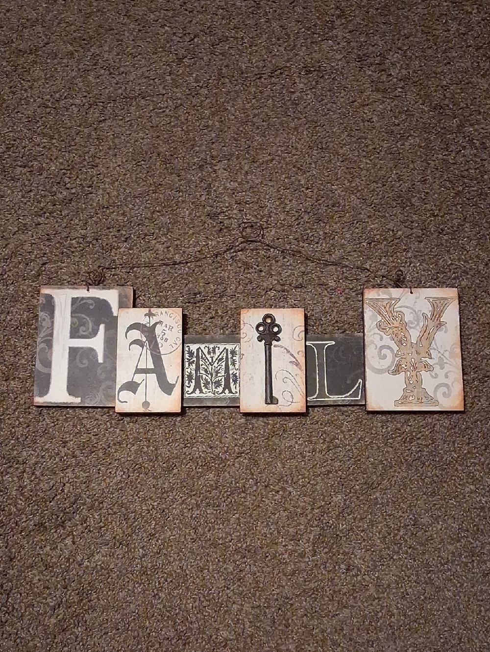 Rustic 'FAMILY' Hanging Wall Sign in Neutral Tones